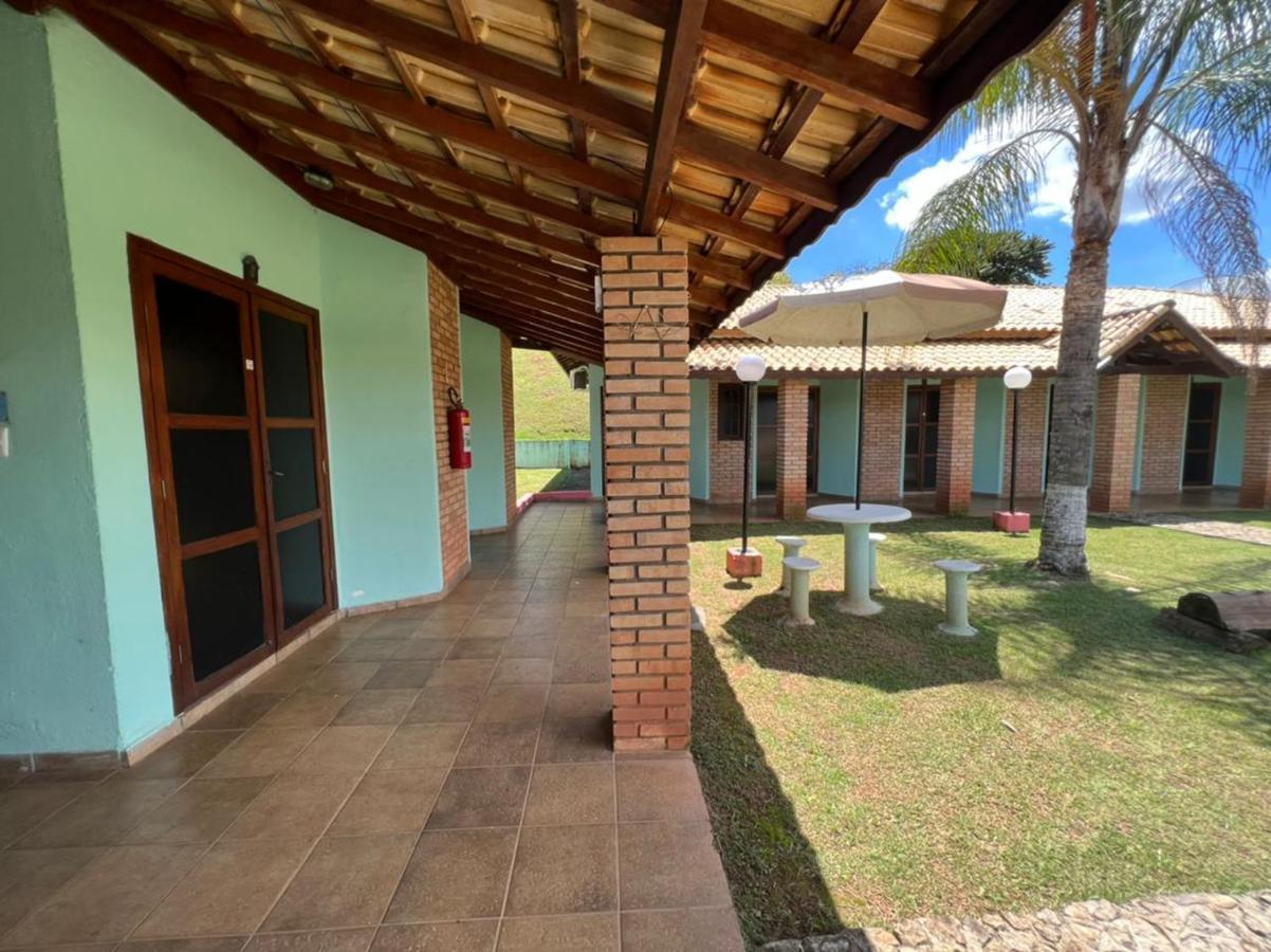 Pousada Vale Das Maritacas Monte Alegre do Sul Eksteriør bilde
